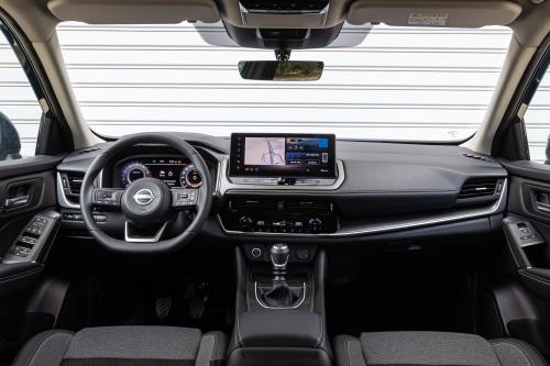 Nissan Qashqai MHEV vs Renault Symbioz FHEV 12