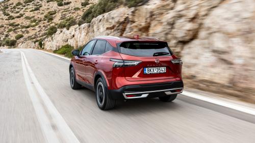 Nissan Qashqai MHEV vs Renault Symbioz FHEV 6