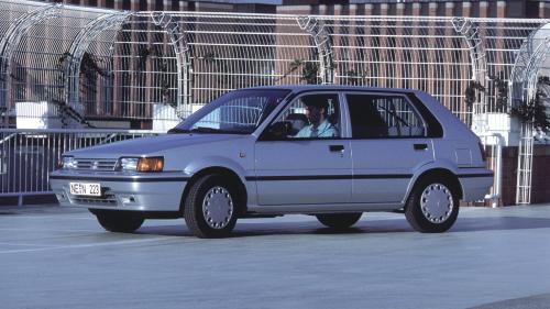 Nissan Sunny 1988