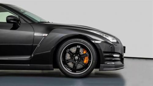 Nissan GT-R c