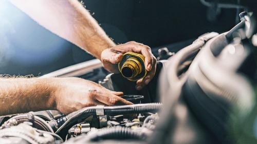Engine oil smell 1