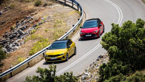 Opel Astra vs Toyota Corolla 4