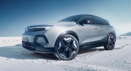 Opel Grandland Electric AWD 2