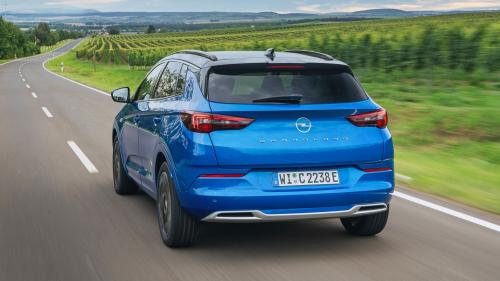 Opel Grandland Hybrid 2
