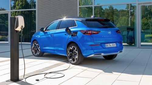 Opel Grandland Hybrid 3