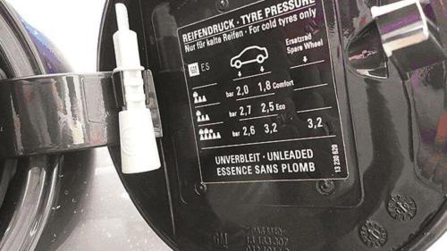 Opel trye valve tool