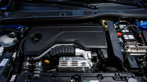 Opel Mokka Hybrid kinhthras