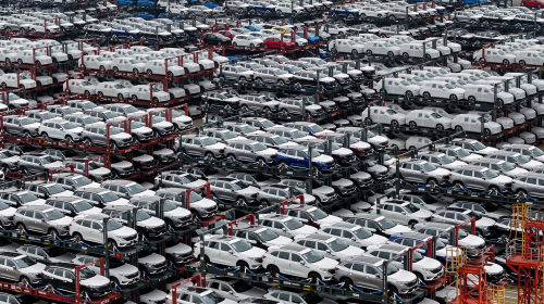 Parked chinese EVs 3