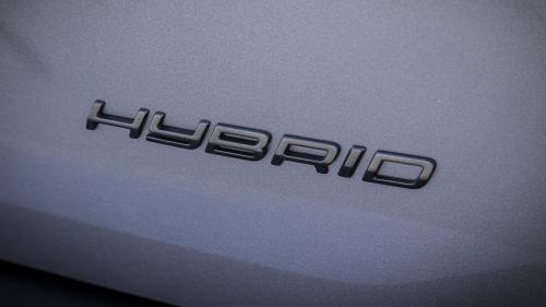 Peugeot 2008 Hybrid 2024 9