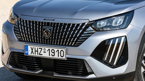Peugeot 2008 Hybrid e-DCS6 136PS 13
