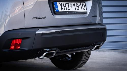 Peugeot 2008 Hybrid e-DCS6 136PS 9