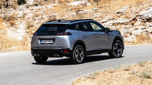 Peugeot 2008 Hybrid e-DCS6 136PS 1