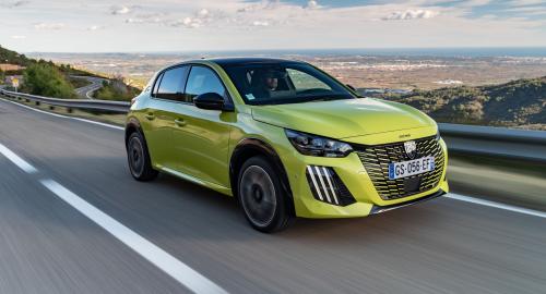 Peugeot 208 4