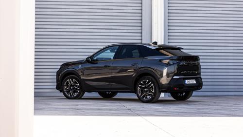 Peugeot 3008 1.2 Hybrid 2025 2