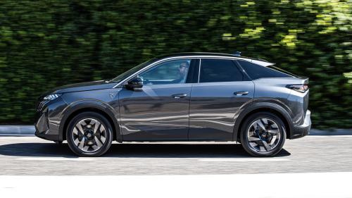 Peugeot 3008 1.2 Hybrid 2025 3