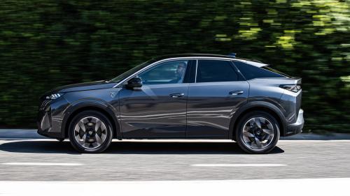 Peugeot 3008 Hybrid 2