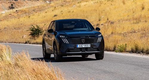 Peugeot 3008 Hybrid 6