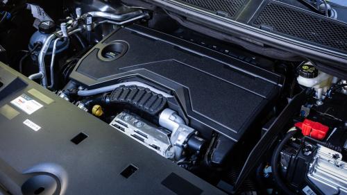 Peugeot 3008 hybrid 7