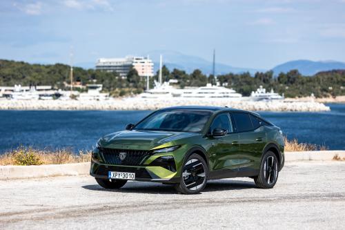 Peugeot 408 1.2 Hybrid