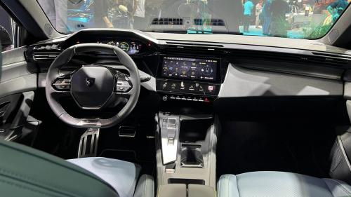 Peugeot 408 4