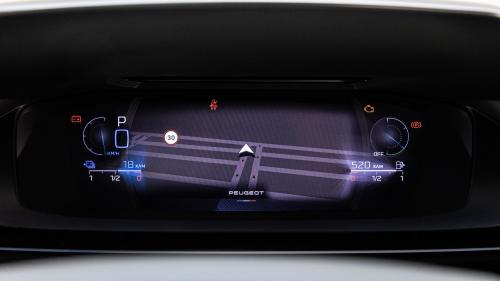 Peugeot 408 Hybrid 225 12
