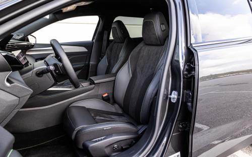 Peugeot 408 Hybrid 225 15