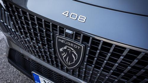 Peugeot 408 Hybrid 225 18