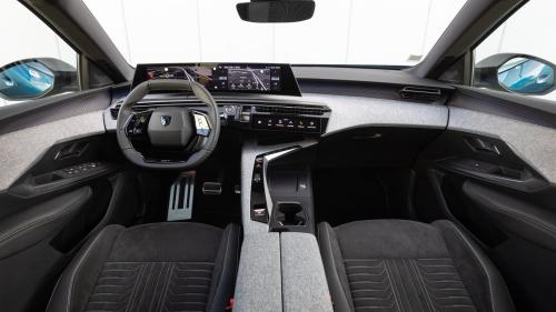 Peugeot E-3008 2024 5