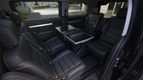 Peugeot e-Traveller 2