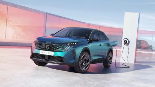 To νέο ηλεκτρικό Peugeot e-3008