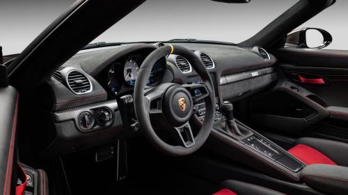 Porsche 718 Spyder RS 3