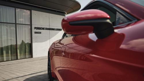 Porsche Charge 3