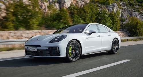 Porsche Panamera E-Hybrid 2024 4