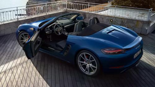 Porsche 718 Boxster