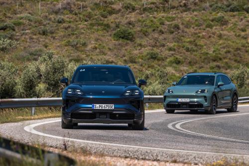 Porsche Cayenne Electric