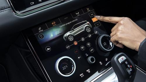 Range Rover Evoque P300e 4