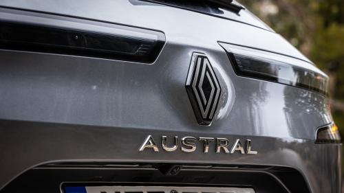 Renault Austral 8