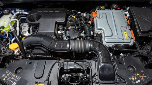 Renault Captur E-TECH Plug-in Hybrid 17