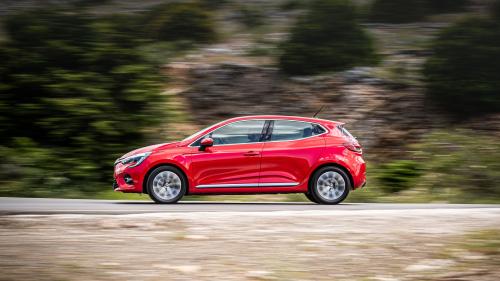 Renault Clio E-TECH Hybrid 3