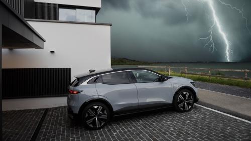 Renault Megane E-TECH Electric 2