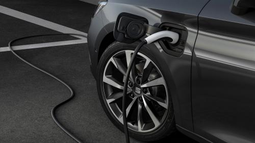 SEAT Leon e-Hybrid 4