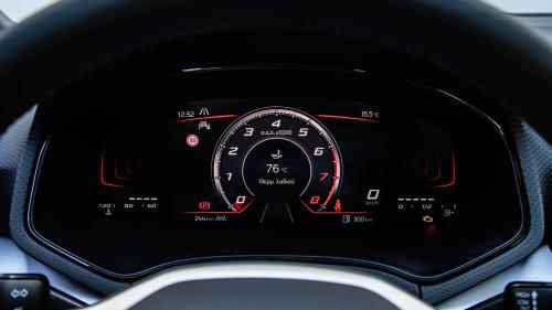 SEAT-Arona-115PS-dokimh-3