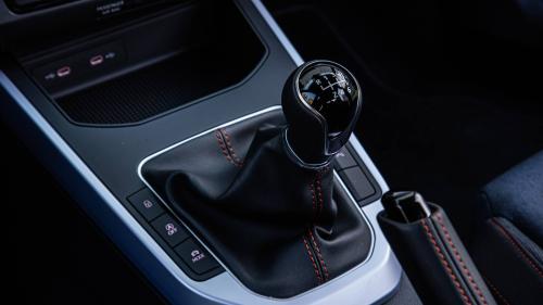 SEAT-Arona-115PS-dokimh-12