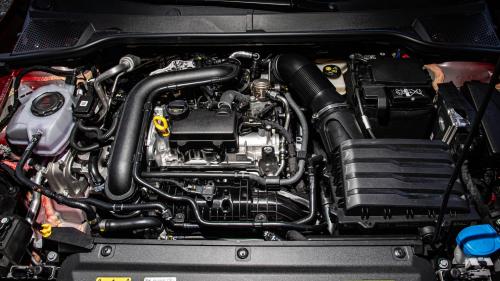 SEAT-Arona-115PS-dokimh-5