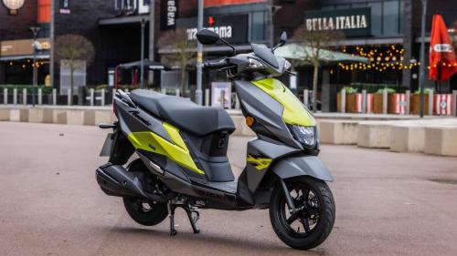 Suzuki Avenis 125 2