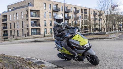 Suzuki Avenis 125