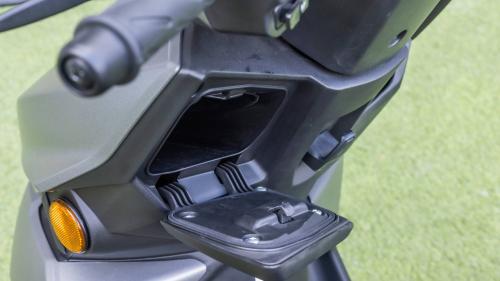 Suzuki Avenis 125 4
