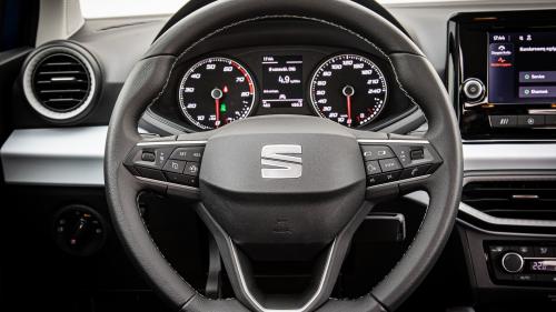 SEAT Arona TGI