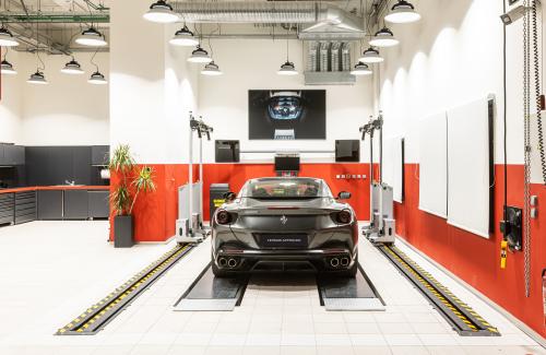 Ferrari εγκατάστασεις 