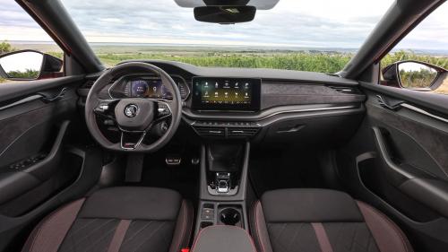 Skoda Octavia RS iV interior